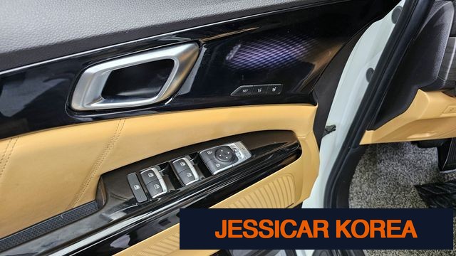 2021 Kia Carnival 4th Gen - Thumbnail 9