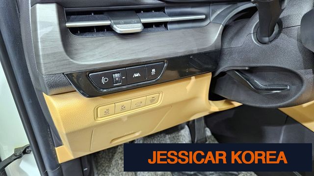 2021 Kia Carnival 4th Gen - Thumbnail 15