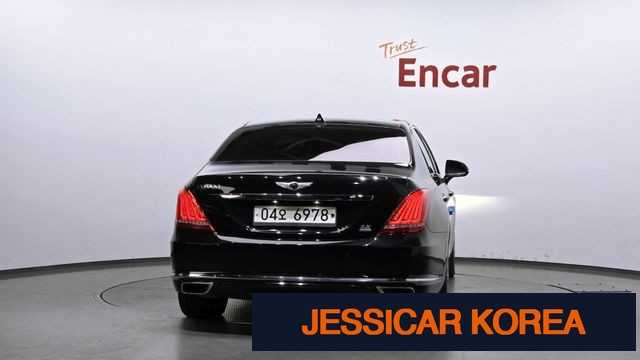 2018 Genesis EQ900 - Thumbnail 6