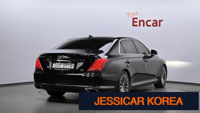 2018 Genesis EQ900 - Thumbnail 11