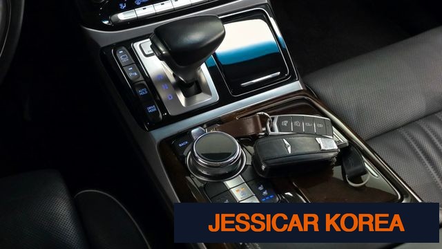 2018 Genesis EQ900 - Thumbnail 18