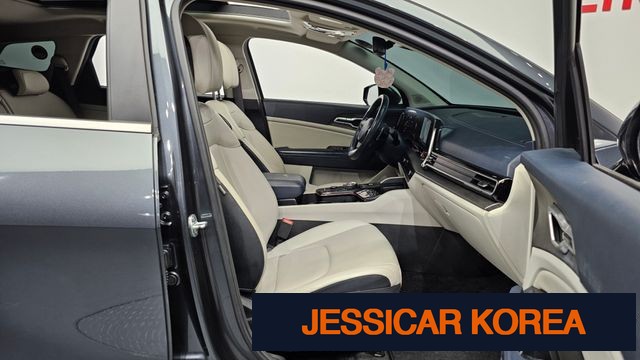 2022 Kia Sportage 5th Gen - Thumbnail 2
