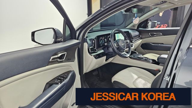 2022 Kia Sportage 5th Gen - Thumbnail 3