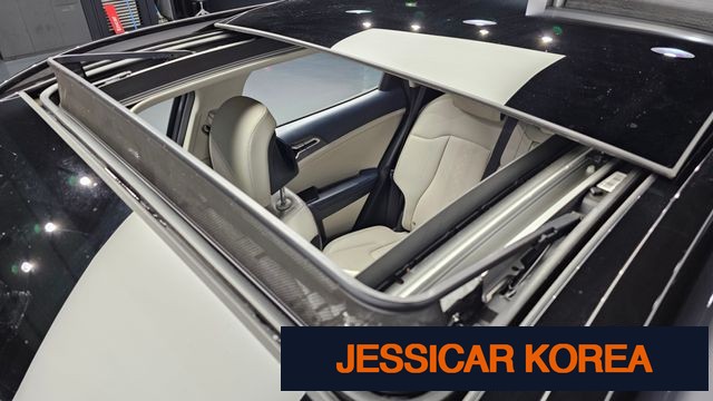2022 Kia Sportage 5th Gen - Thumbnail 8