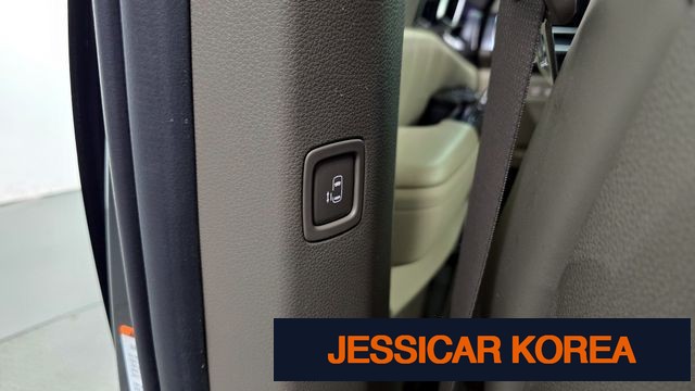 2022 Kia Carnival 4th Gen - Thumbnail 14