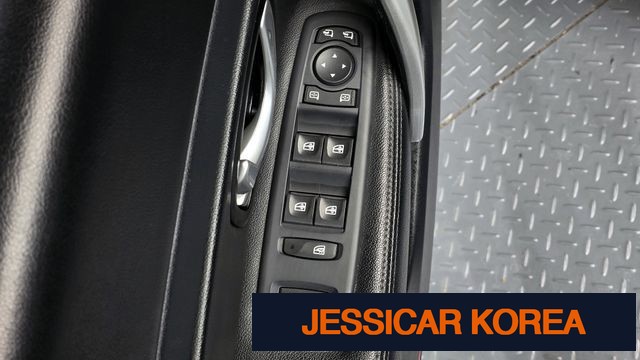 2017 Renault Korea SM5 Nova - Thumbnail 17