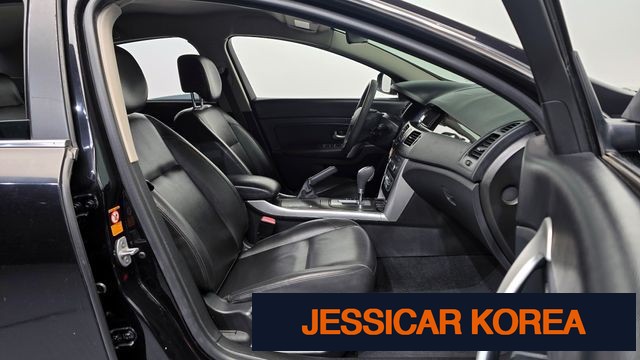 2017 Renault Korea SM5 Nova - Thumbnail 18