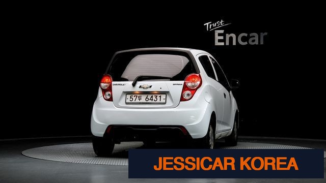 2014 Chevrolet Spark - Thumbnail 11