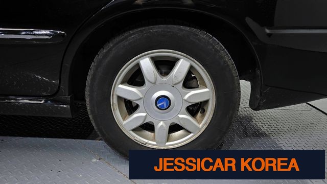 2002 Kia Spectra - Thumbnail 15