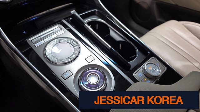 2022 Genesis GV80 - Thumbnail 17