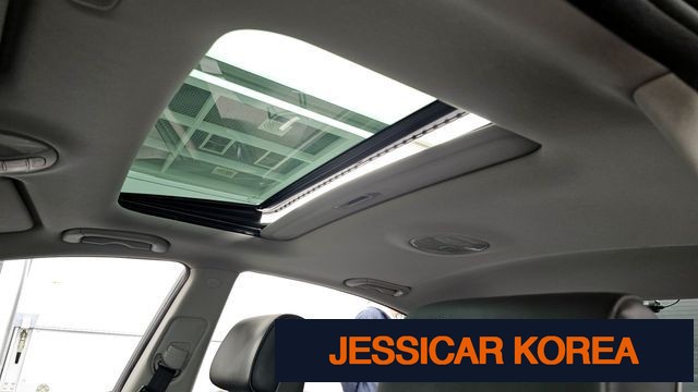 2009 Hyundai Genesis - Thumbnail 7