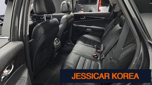 2016 Kia All New Sorento - Thumbnail 18