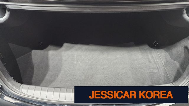 2011 Hyundai Grandeur HG - Thumbnail 3