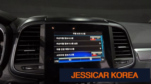 2020 Renault Korea The New QM6 - Thumbnail 9
