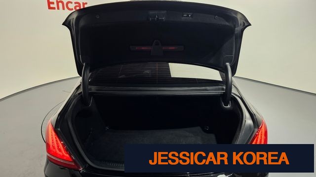 2018 Genesis EQ900 - Thumbnail 5