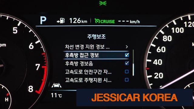 2018 Genesis EQ900 - Thumbnail 18
