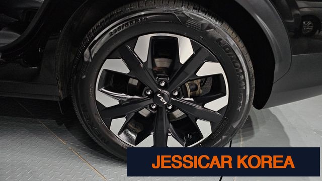 2022 Kia Sportage 5th Gen - Thumbnail 2