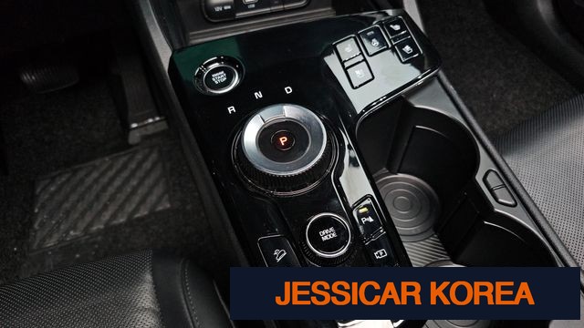 2022 Kia Sportage 5th Gen - Thumbnail 4