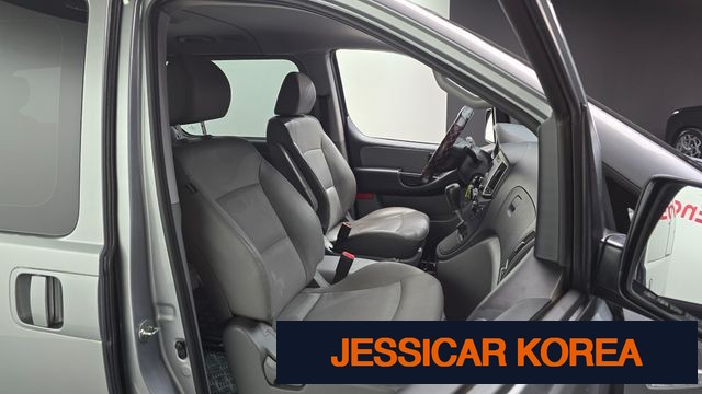 2019 Hyundai The New Grand Starex - Thumbnail 10