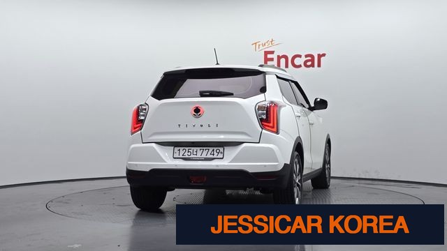 2021 KG Mobility Very New Tivoli - Thumbnail 2
