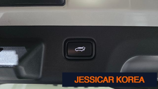 2023 Kia EV6 - Thumbnail 6