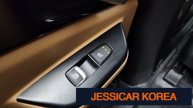 2023 Kia Carnival 4th Gen - Thumbnail 4