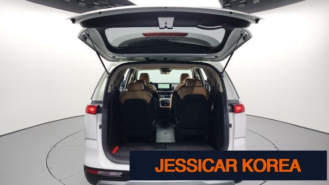 2023 Kia Carnival 4th Gen - Thumbnail 10