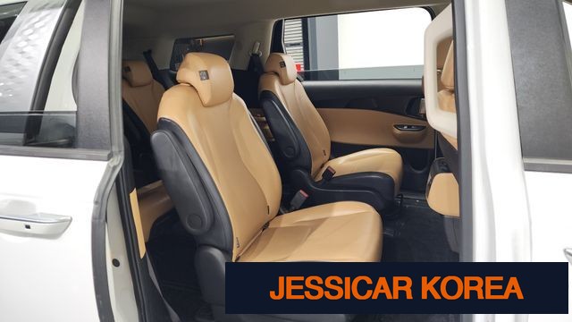 2023 Kia Carnival 4th Gen - Thumbnail 18