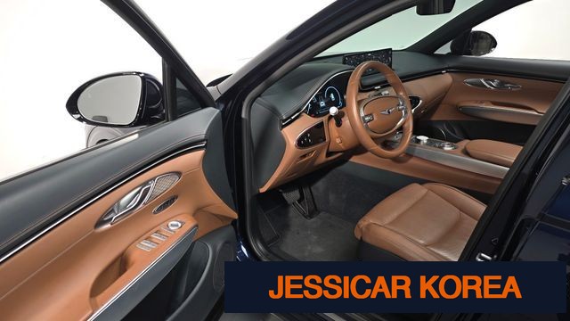 2021 Genesis GV70 - Thumbnail 9