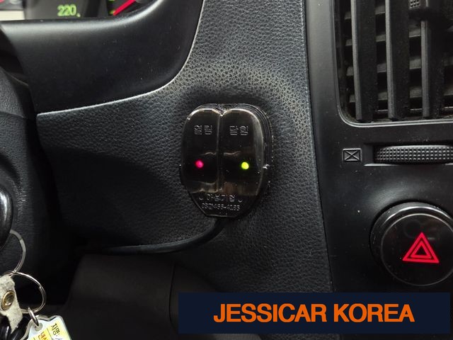 2012 Hyundai Grand Starex - Thumbnail 5