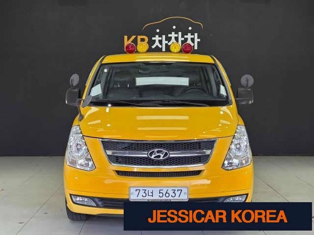 2012 Hyundai Grand Starex - Thumbnail 19