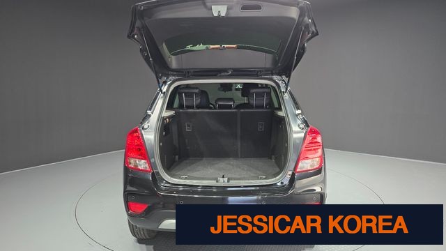 2020 Chevrolet The New Trax - Thumbnail 2