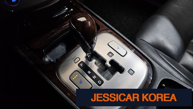 2010 Hyundai Genesis - Thumbnail 10