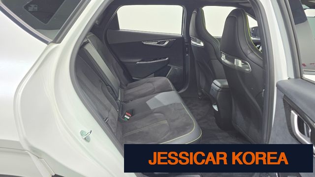 2023 Kia EV6 - Thumbnail 2