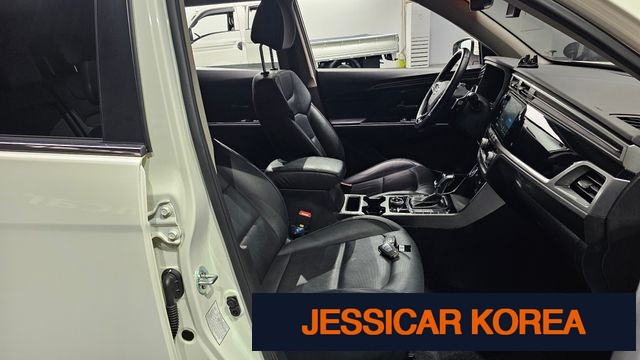 2021 KG Mobility Beautiful Korando - Thumbnail 19
