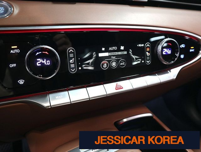 2021 Genesis GV70 - Thumbnail 10