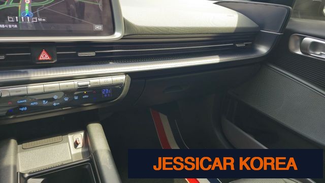 2024 Hyundai Ioniq 6 - Thumbnail 10