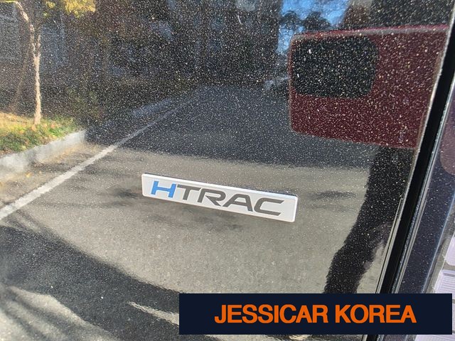2025 Hyundai Staria - Thumbnail 9