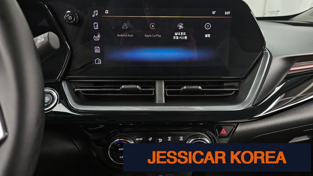 2025 Chevrolet Trax Crossover - Thumbnail 14