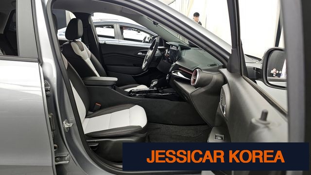 2025 Chevrolet Trax Crossover - Thumbnail 16