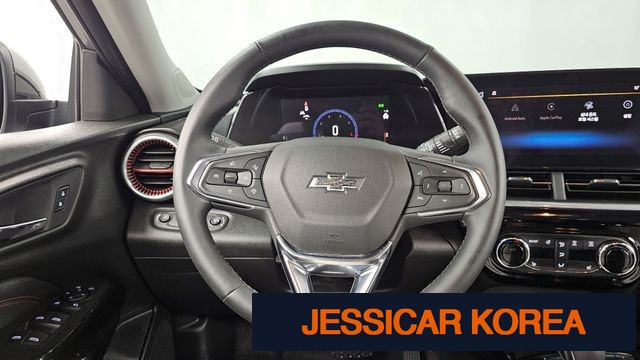 2025 Chevrolet Trax Crossover - Thumbnail 18