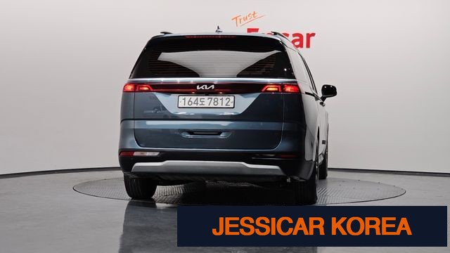 2022 Kia Carnival 4th Gen - Thumbnail 17