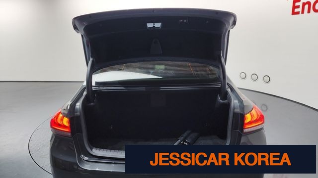 2019 Genesis G80 - Thumbnail 20