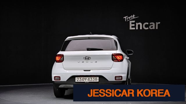 2023 Hyundai Venue - Thumbnail 6