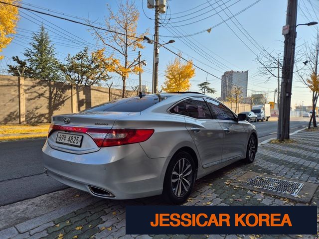 2011 Hyundai Grandeur HG - Thumbnail 12