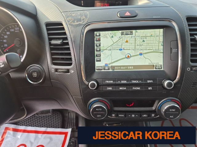 2017 Kia The New K3 - Thumbnail 9