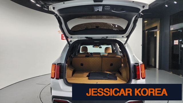 2023 Kia Sorento 4th Gen - Thumbnail 16