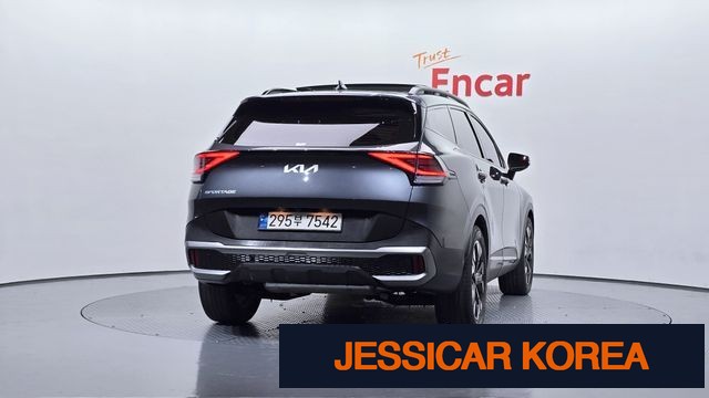 2022 Kia Sportage 5th Gen - Thumbnail 9