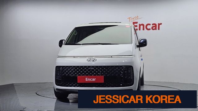 2022 Hyundai Staria - Thumbnail 11