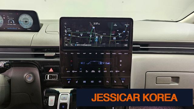 2022 Hyundai Staria - Thumbnail 12